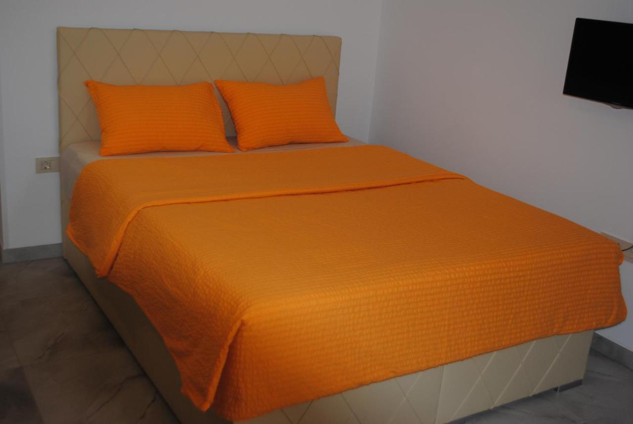 Apartments Samec Изола Екстериор снимка