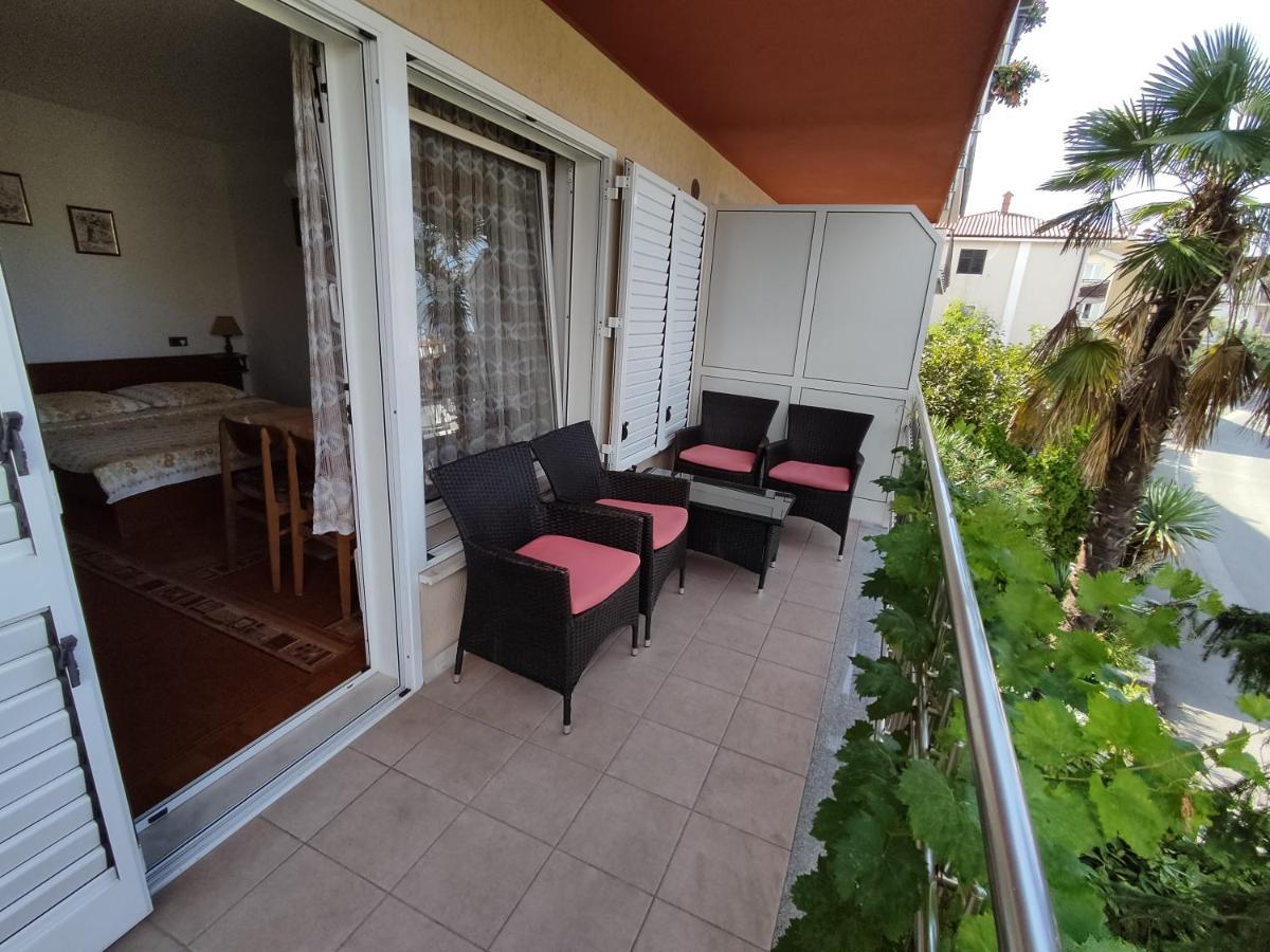 Apartments Samec Изола Екстериор снимка