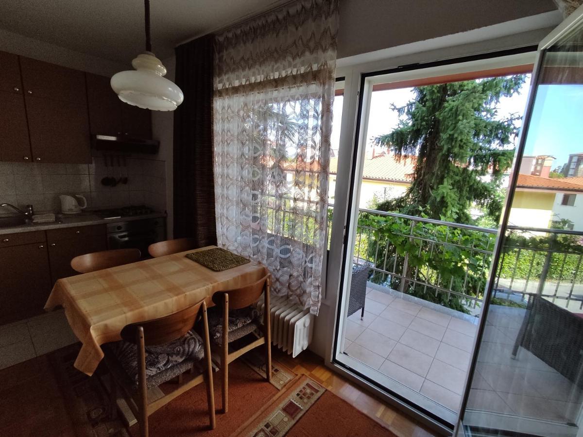 Apartments Samec Изола Екстериор снимка