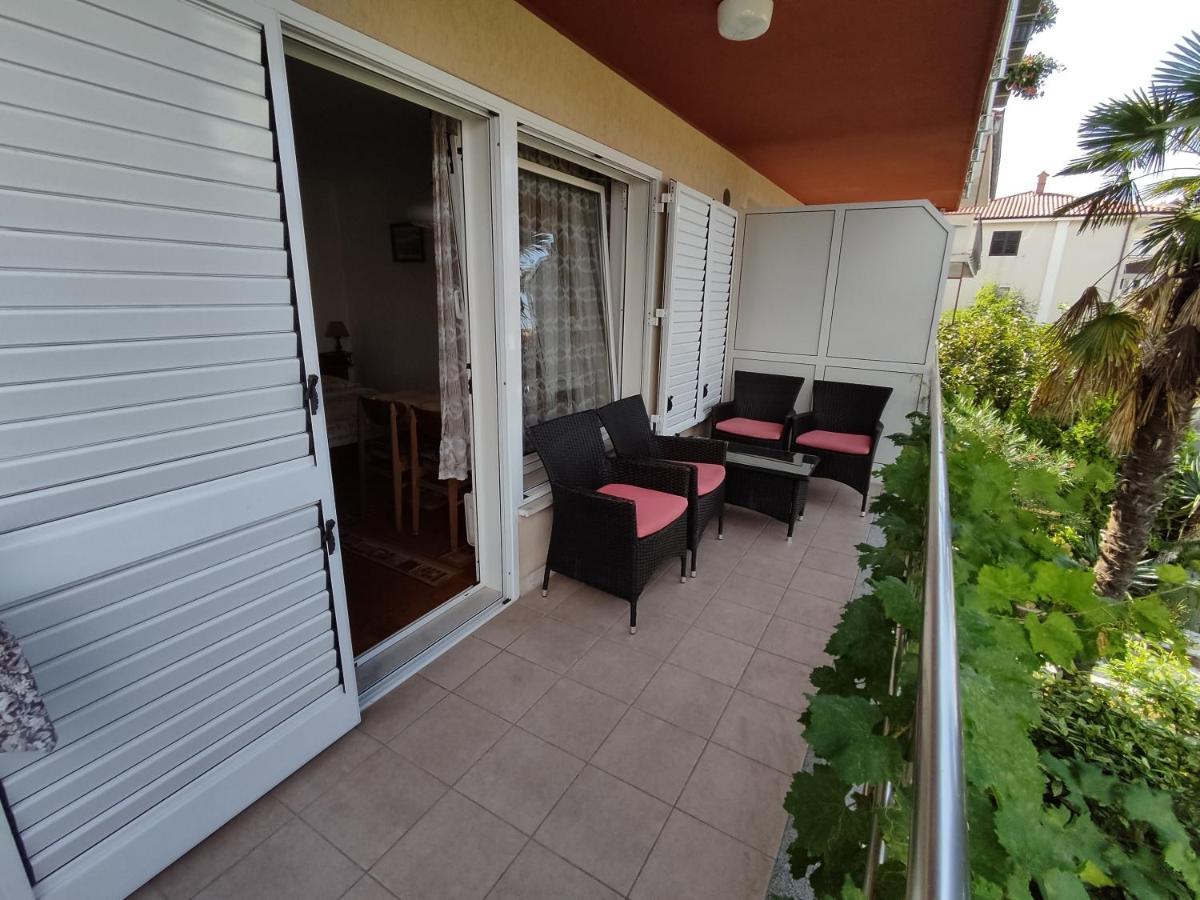 Apartments Samec Изола Екстериор снимка