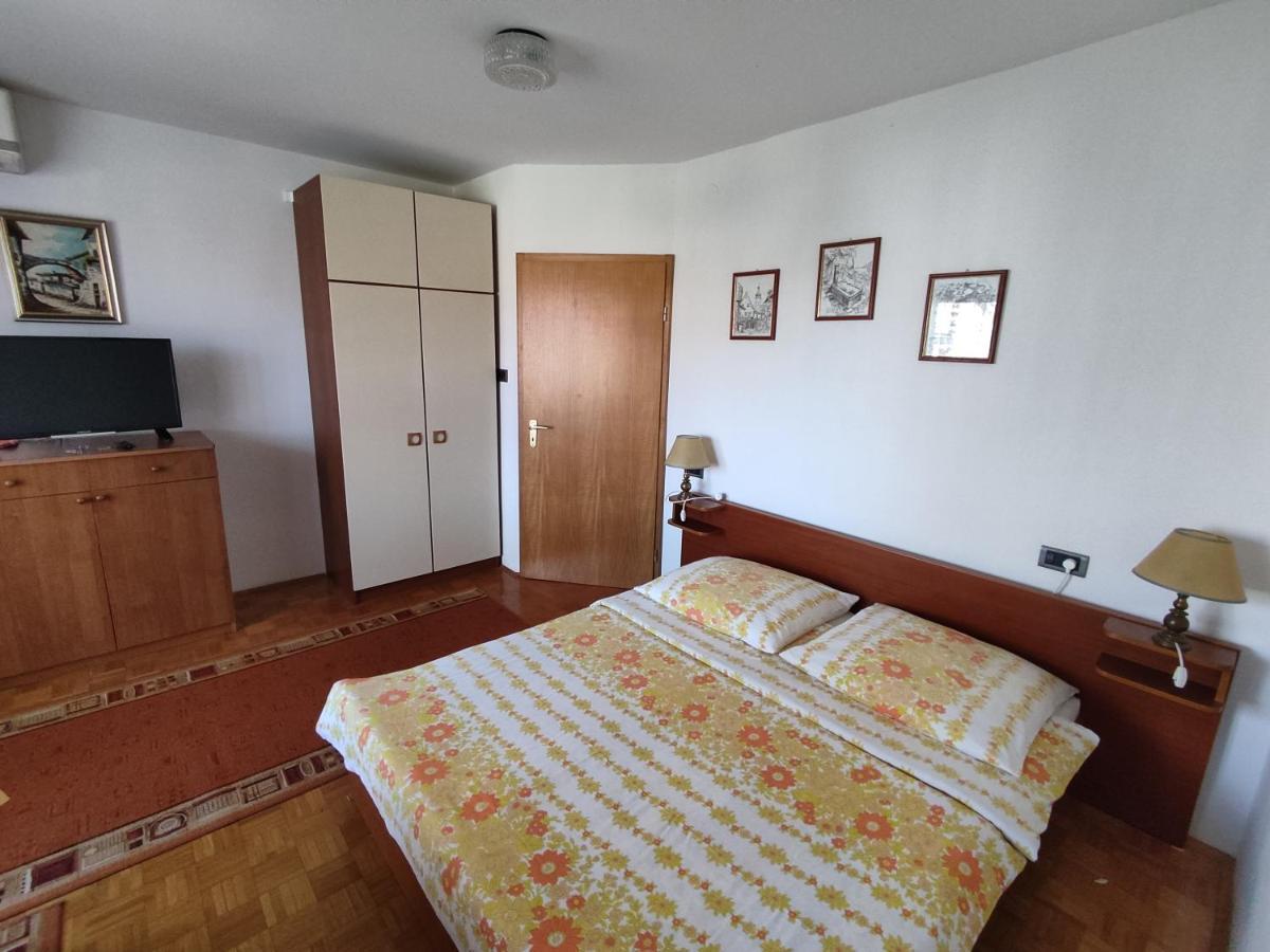 Apartments Samec Изола Екстериор снимка