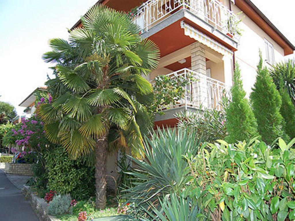 Apartments Samec Изола Екстериор снимка